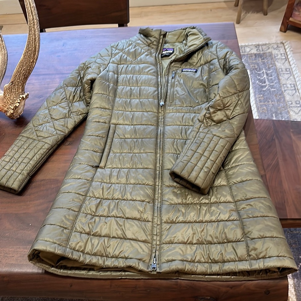 Patagonia long insulated green jacket